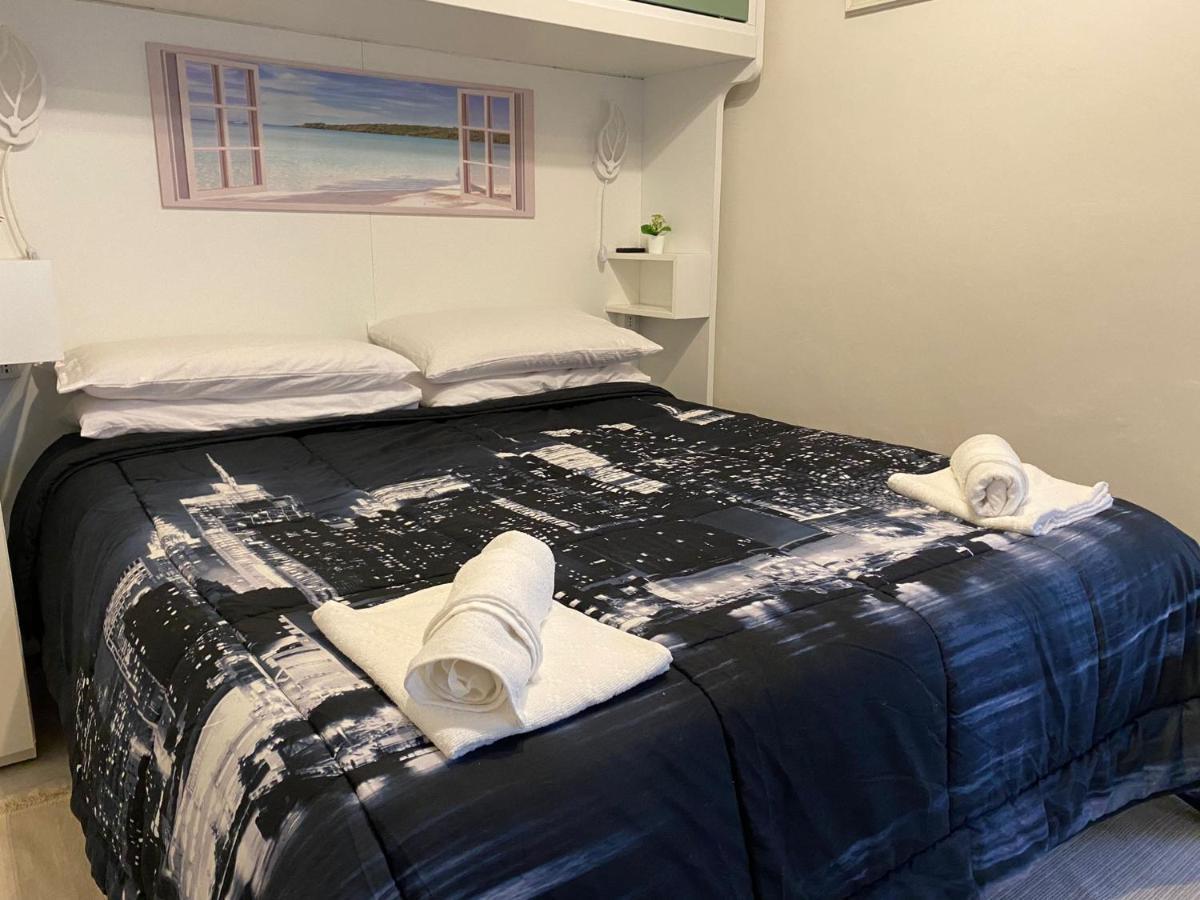 "The Gole Of Alcantara Living In The Dream'S Room" Graniti Extérieur photo